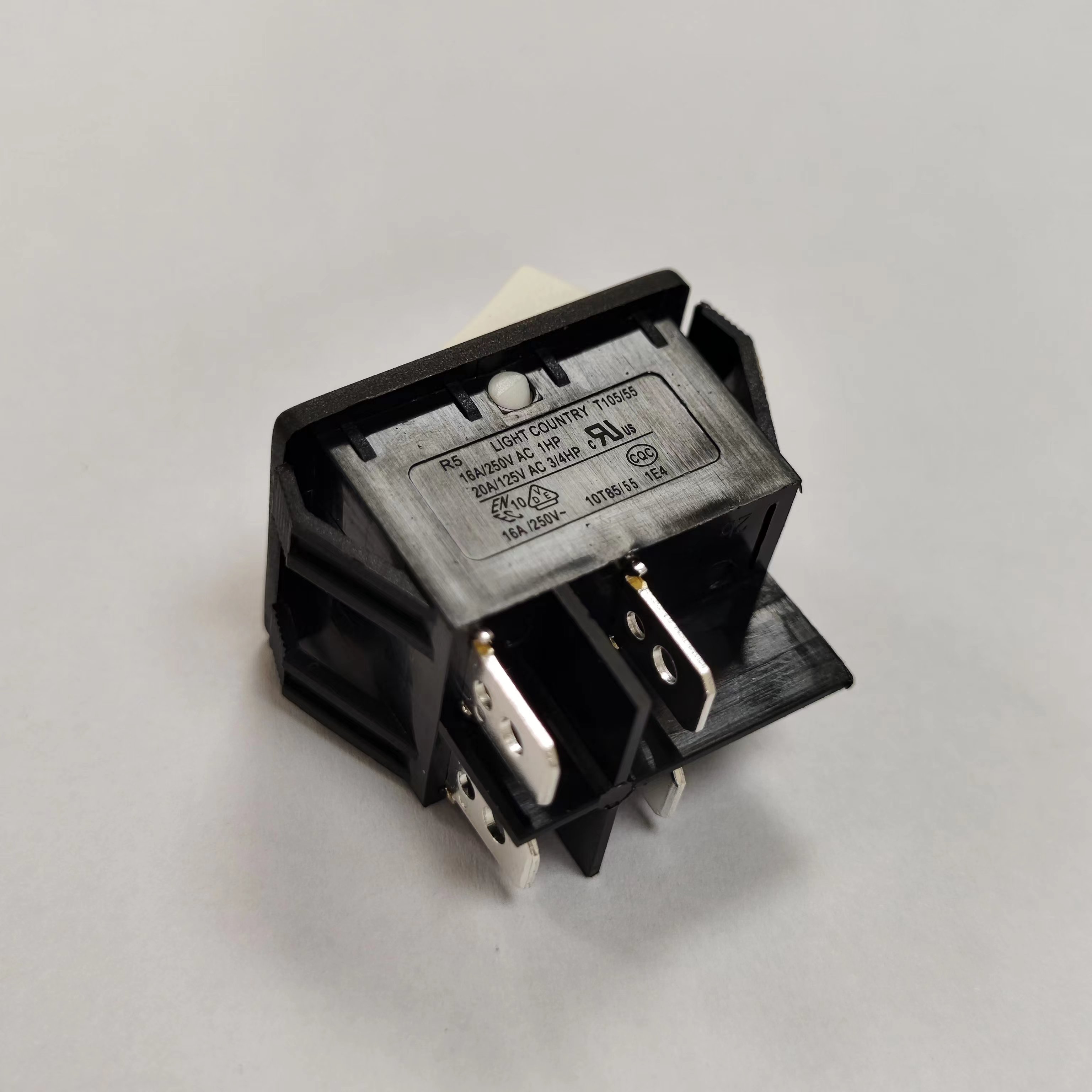 China Best Quality Rocker Switch, 32*25mm, 25A 250V, White Button, ON-OFF, For Welding Machine